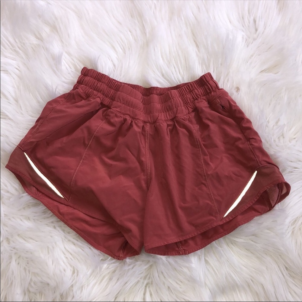 Lululemon Hotty Hot shorts